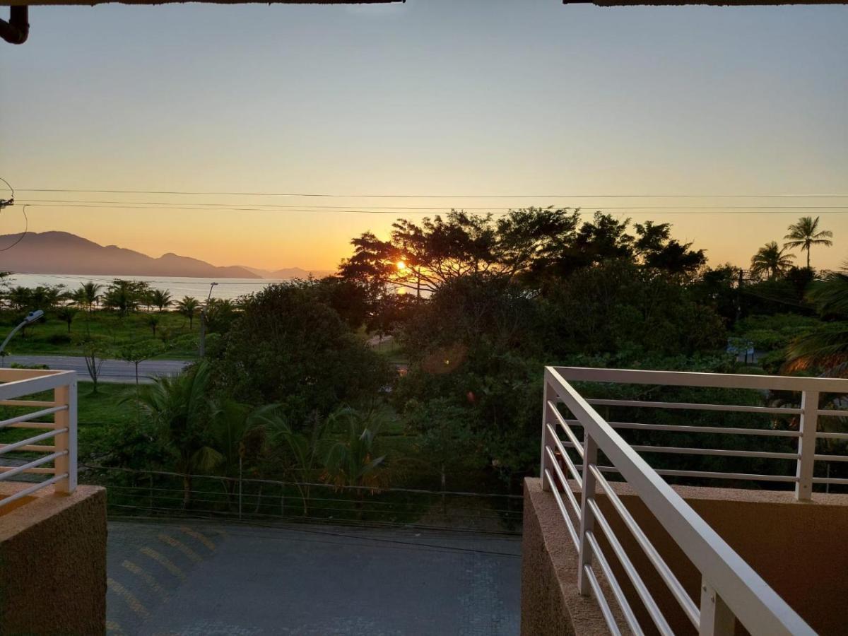 Apartamento Ubatuba Maranduba 150M Da Praia Esterno foto